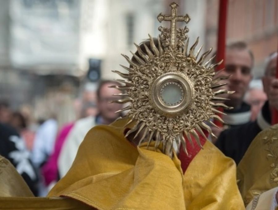 Este es es Misterio de nuestra Fe