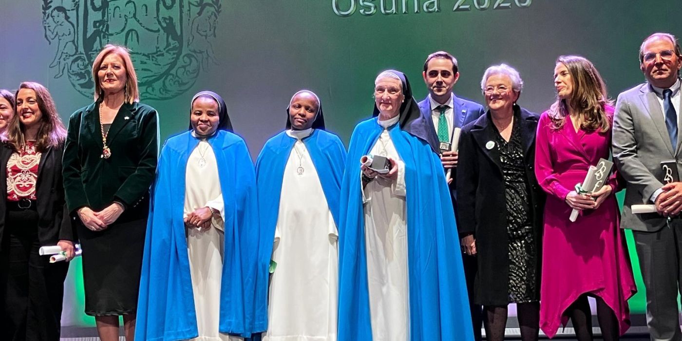 PREMIO 28 DE FEBRERO A LA COMUNIDAD DE OSUNA