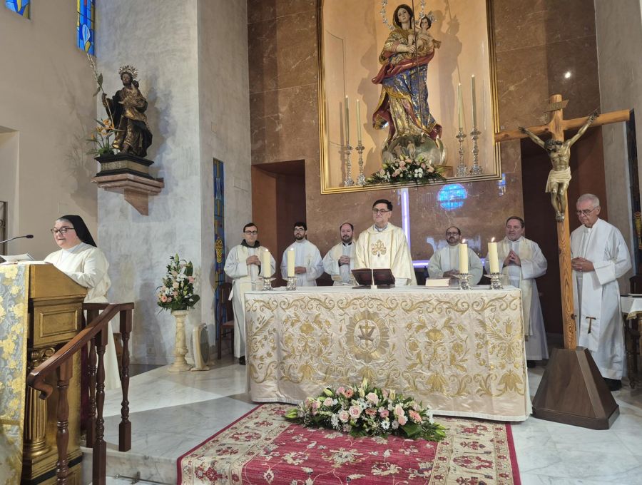 Celebración del 50 aniversario de la canonización de Santa Beatriz de Silva en Mairena del Aljarafe